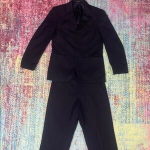 Jones New York Men's Black Pinstripe Two-Piece Suit